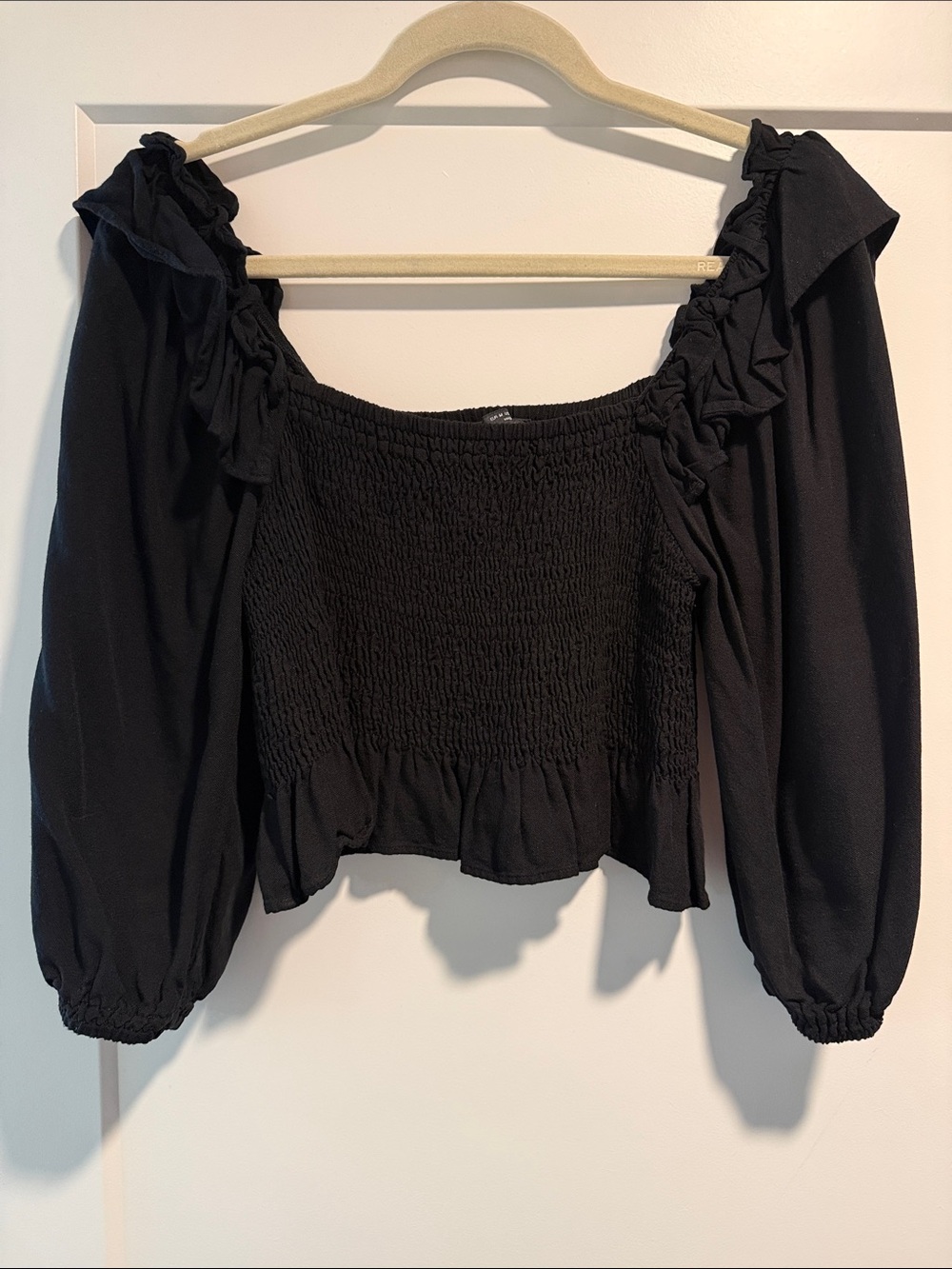 Zara Black Smocked Ruffle Long-Sleeve Crop Top